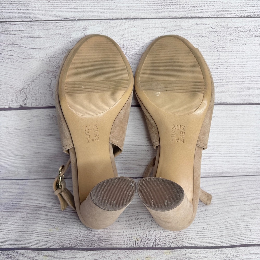 Naturalizer Raquel Tan Suede Peep Toe Slingback Block Heel Sandals Womens 8.5M‎ - Picture 6 of 6